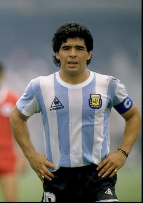 FelipeJM31's tweet photo. @Clovergreen216 @teledeantes Quedó en la historia al vestir al equipo campeón del mundo en el 86 https://t.co/qduZs0ehYS