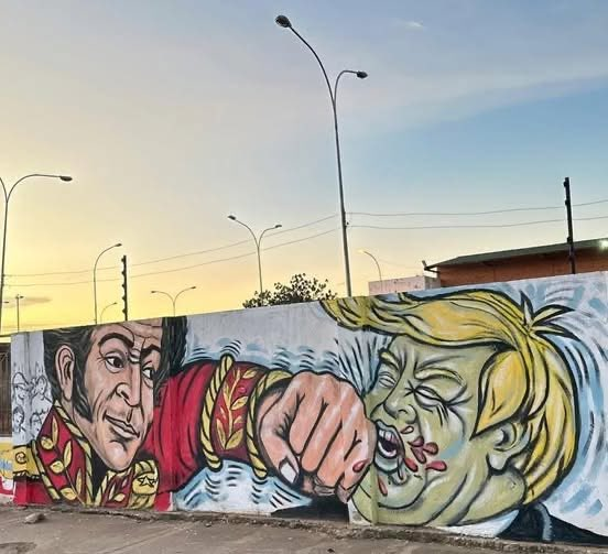 ultras_antifaa's tweet photo. Anti-Trump mural. https://t.co/o2Y2b7cf2C