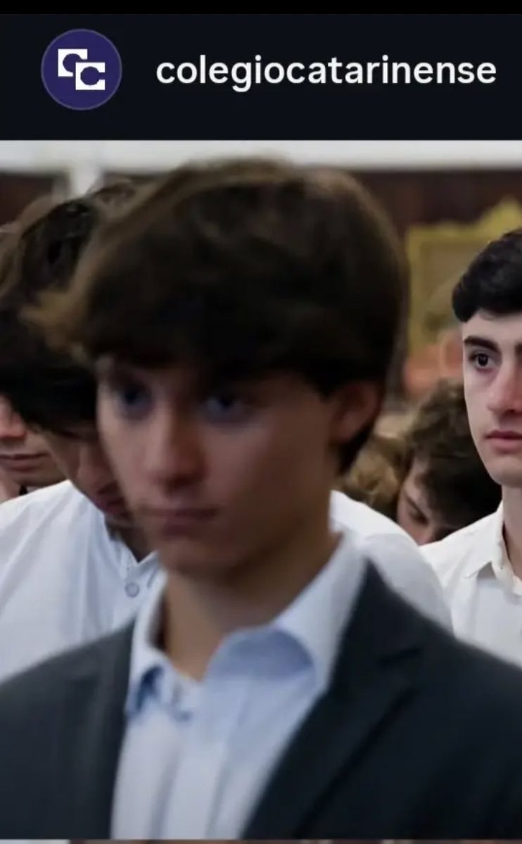 Taylor46974511's tweet image. Aviso a todos os meus amigos, mesmo que vcs estejam revoltados com o assassinato do Orelha, n divulguem a foto dos assassinos. Estou apenas mostrando as fotos q vcs não podem compartilhar porque a justiça de Florianópolis proibiu. Não compartilhem essas fotos! #justicapororelha