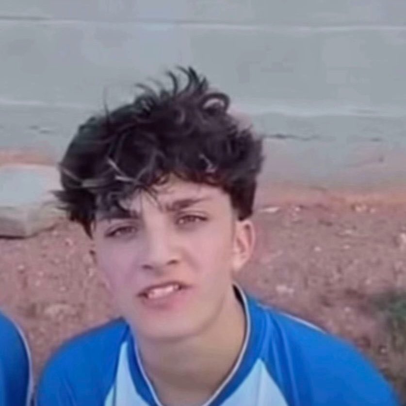 Taylor46974511's tweet image. Aviso a todos os meus amigos, mesmo que vcs estejam revoltados com o assassinato do Orelha, n divulguem a foto dos assassinos. Estou apenas mostrando as fotos q vcs não podem compartilhar porque a justiça de Florianópolis proibiu. Não compartilhem essas fotos! #justicapororelha