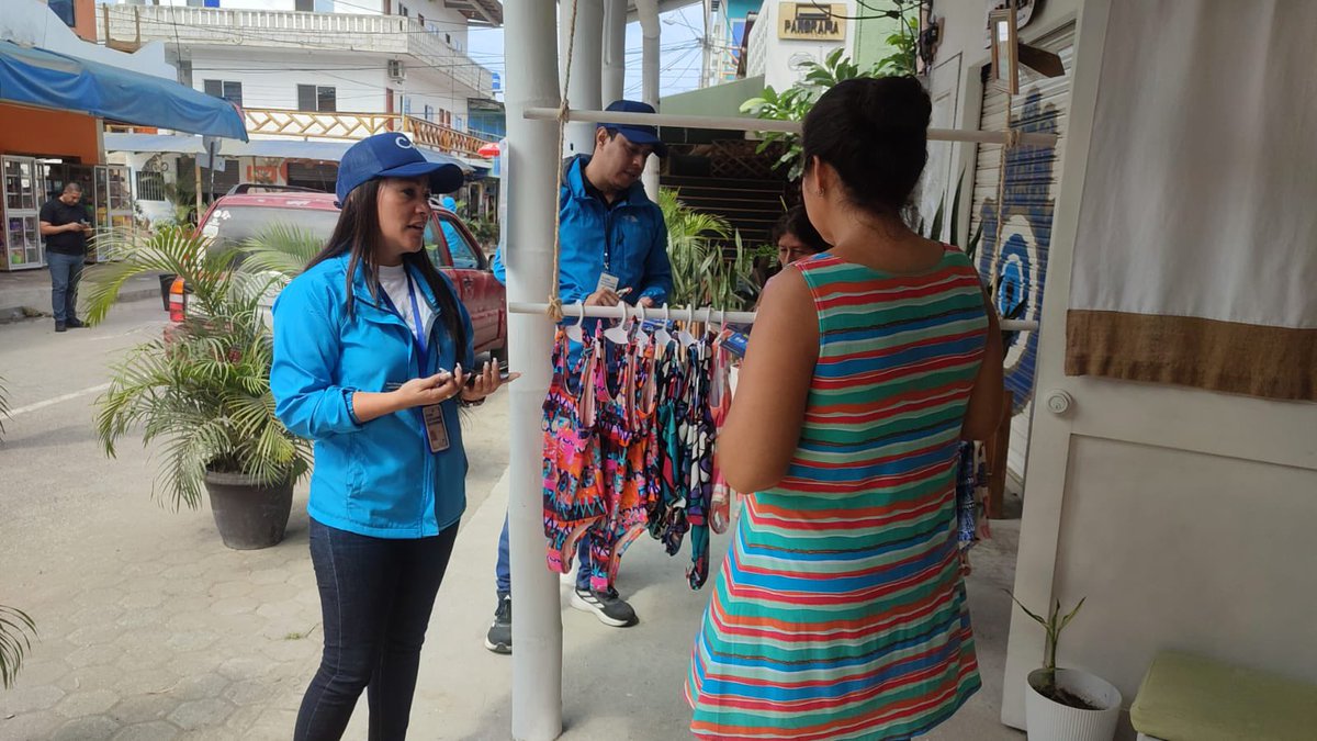 CNTinforma's tweet photo. El equipo comercial de @CNT_EC recorrió Olón, Montañita, San Pablo, Salinas, La Libertad y la comuna Libertador Bolívar para llevar internet fijo a más hogares y comunidades. 🛜
Seguimos cerca de la ciudadanía, conectando oportunidades. https://t.co/UKvzLR0av3