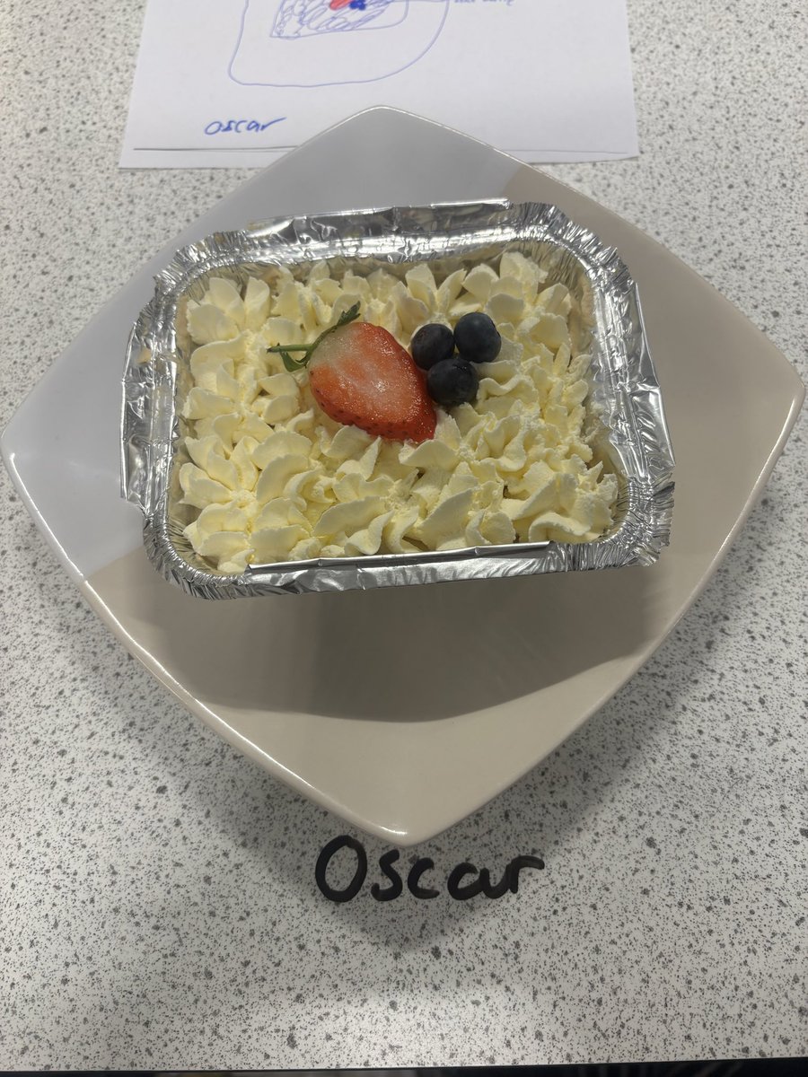 StBensHFT's tweet photo. Say Cheese(cake)!! Can you believe the skills from our 14-year old chefs’!? 🍓🍫🫐
Practical Cookery pupils learning about functional properties of ingredients and specialist preparation techniques. @stbenedictsren https://t.co/yl26tP3cUV