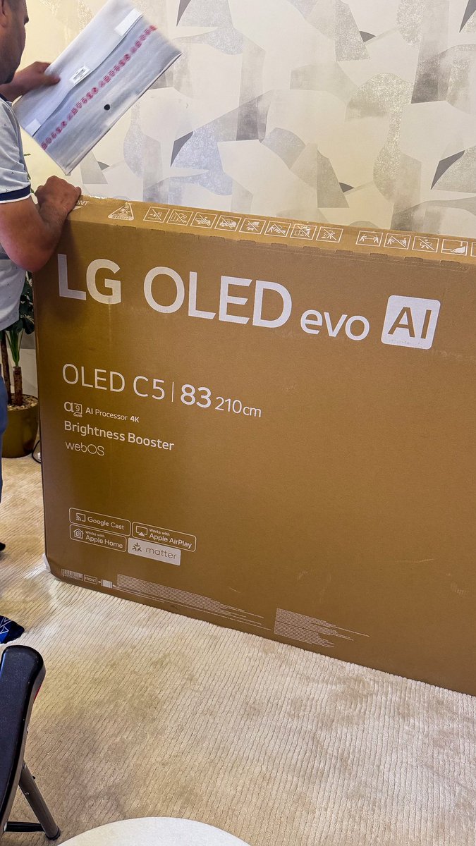 𝐅𝐄𝐑𝐀𝐒 tweet media