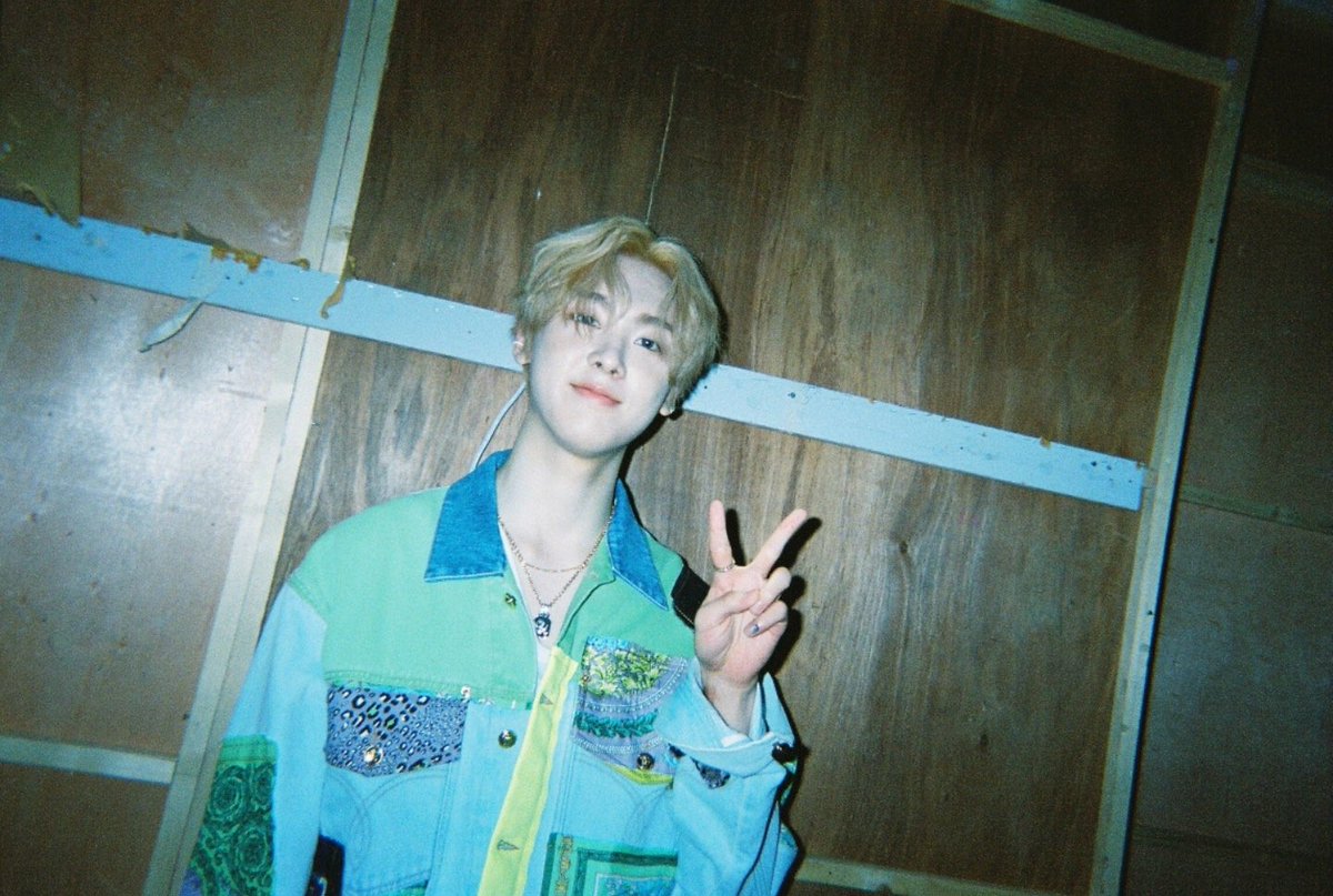 화내 봐야 소용없으니까. 
책 읽다가 눈에 밟히는 구절 발견💡
오늘 하루 있었던 모든 화가 가라앉는 느낌
산하도 편안함 밤 보내길 바라😌 #윤산하