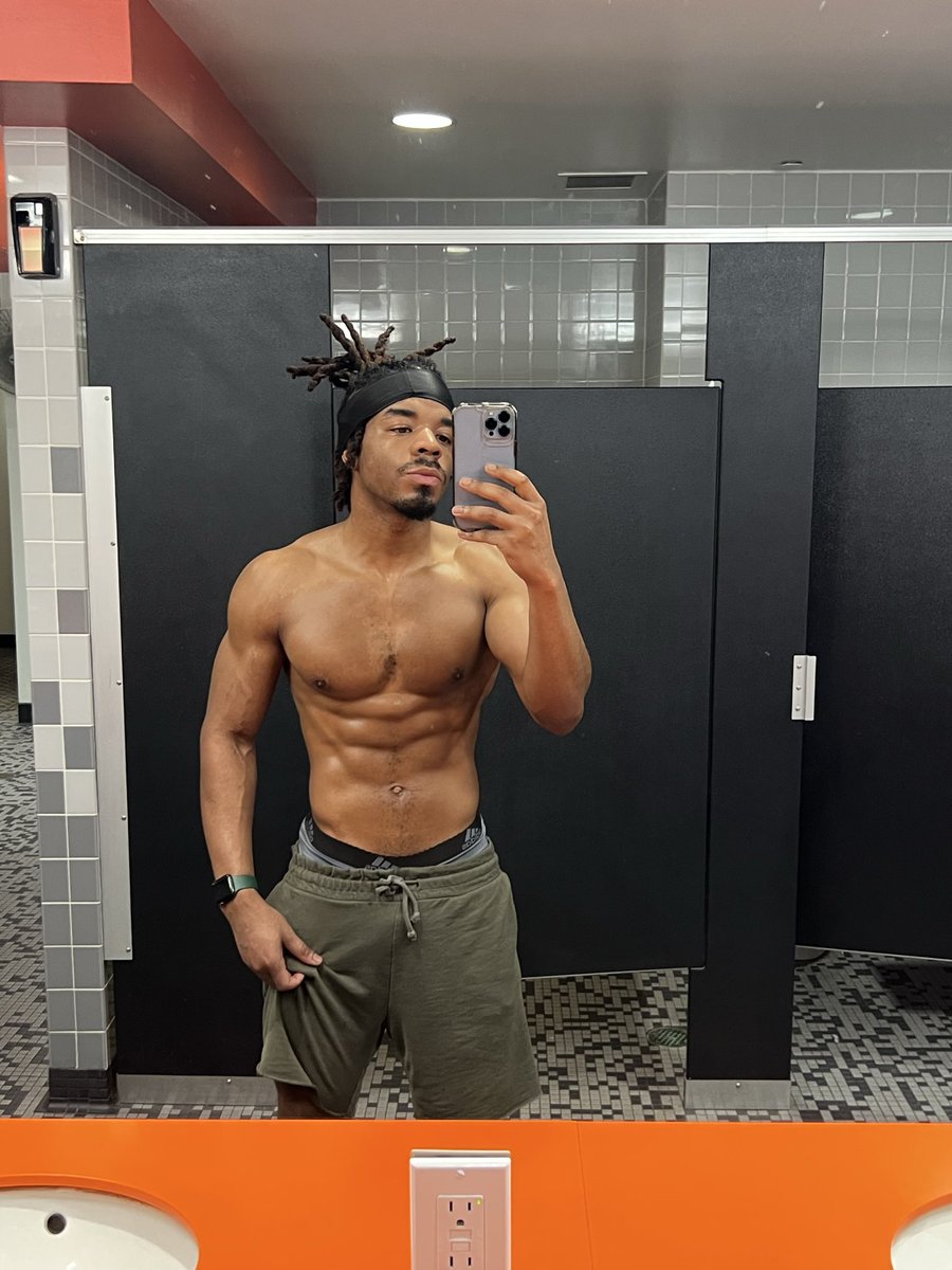 What you see first? 😋