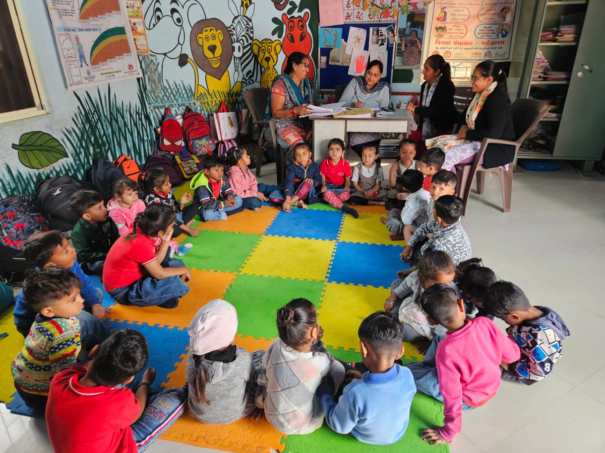 ઘટક ઊંઝા 
સેજો - ઊનાવા 
આજ રોજ R D D મેડમ, કેતનાબા, મુખ્ય સેવિકાબેન શ્રી દ્વારા ઊનાવા -  કેન્દ્ર - 13 ની મુલાકાત લેવામાં આવી
<a href="/MinistryWCD/">Ministry of WCD</a>                                                         
<a href="/CMOGuj/">CMO Gujarat</a>
<a href="/manisha_vakil/">Dr. Manisha Vakil</a>    
<a href="/RanjitIAS/">Dr. Ranjit Kumar Singh, IAS</a>