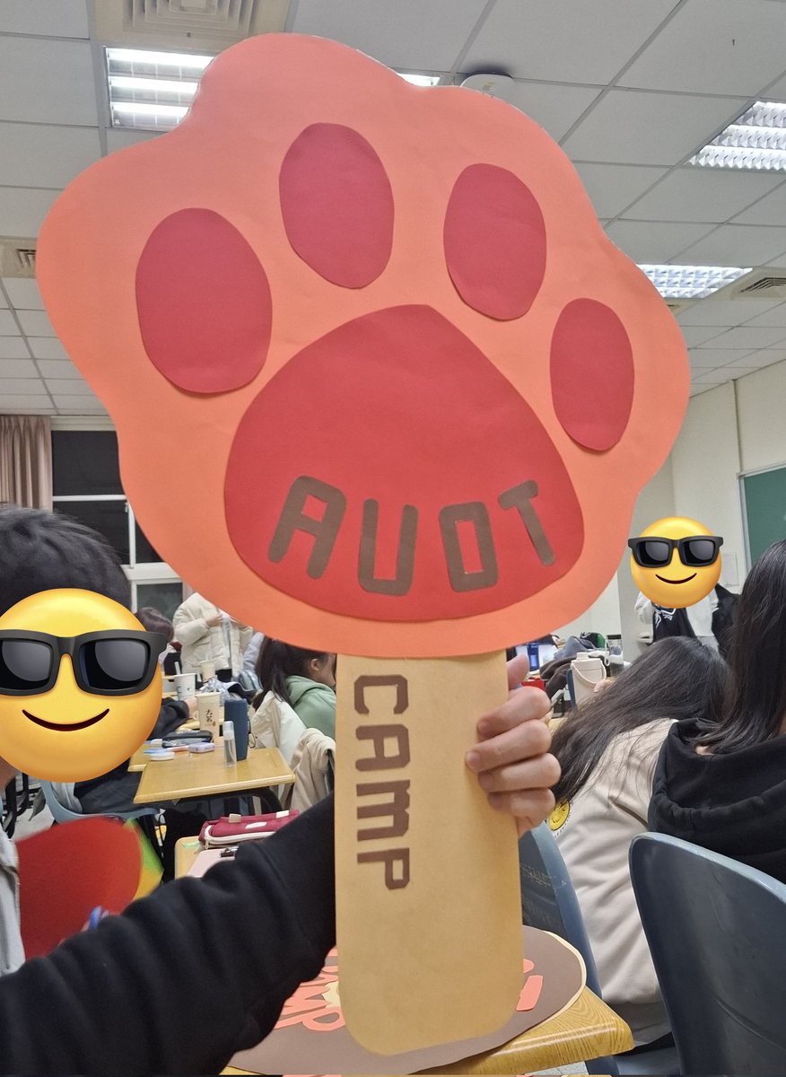 成品在這！可愛到很滿意🥹

（學校曝光就算ㄌ 反正之前也丟過營隊連結（？