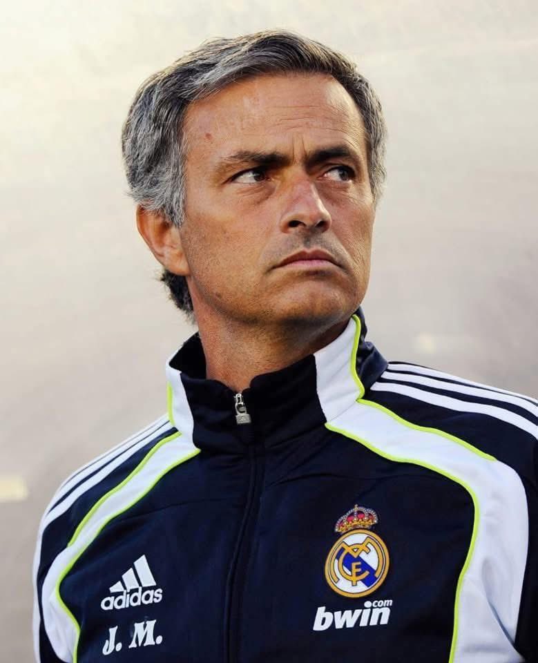 MOU VUELVE CASA