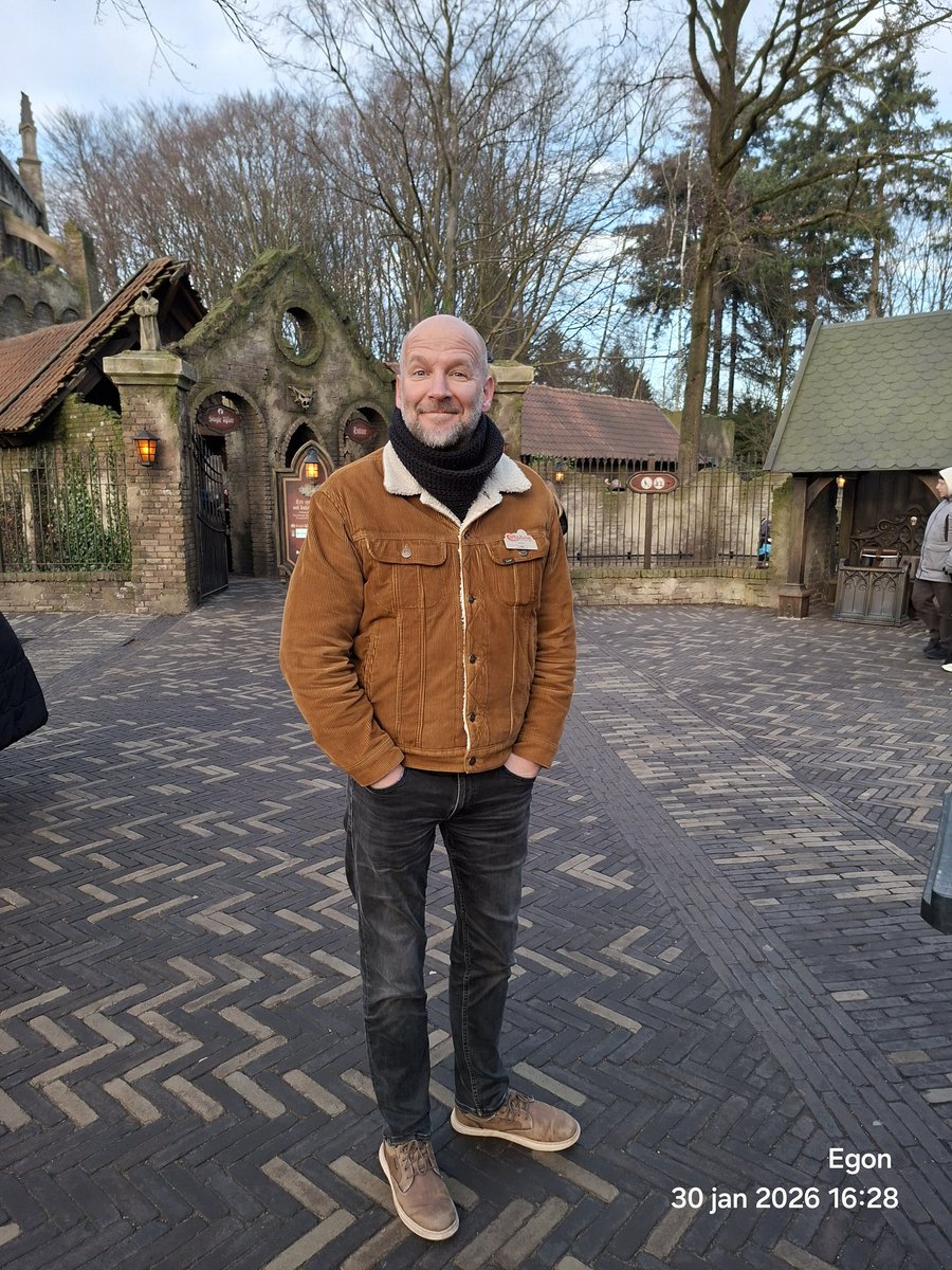 Efteling community tweet media