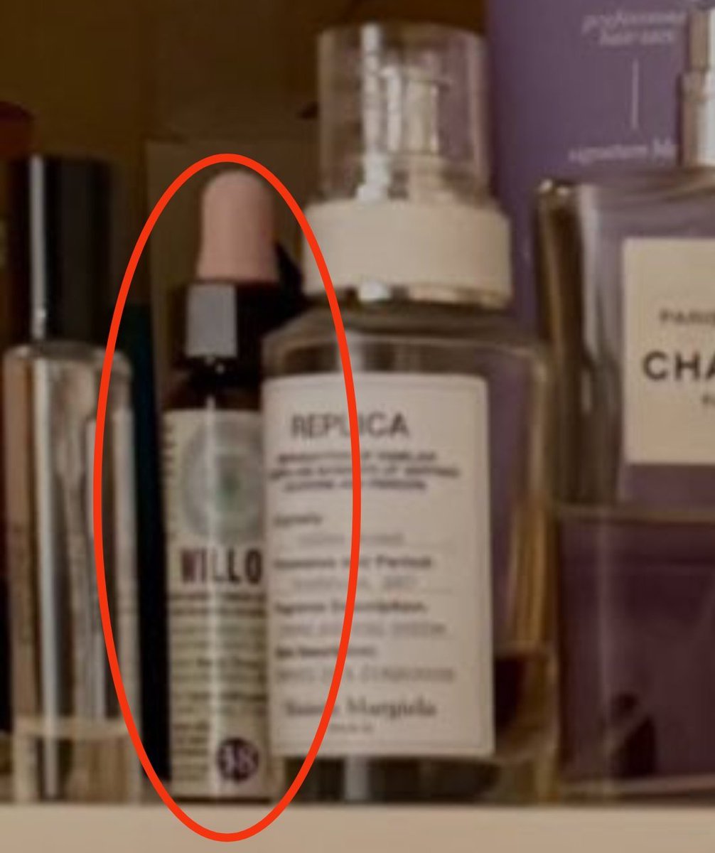 Chupeton_cito's tweet image. Nunca olvidemos cuando la comunidad rancia descubrió, a partir de una foto de "Skincare", que Candela consumía Willow.

Willow está prescripto para la gente que:
-Siente lástima de ella misma
-Es rencorosa
-Está insatisfecha con su vida
-Está cargada de resentimiento

Les suena?