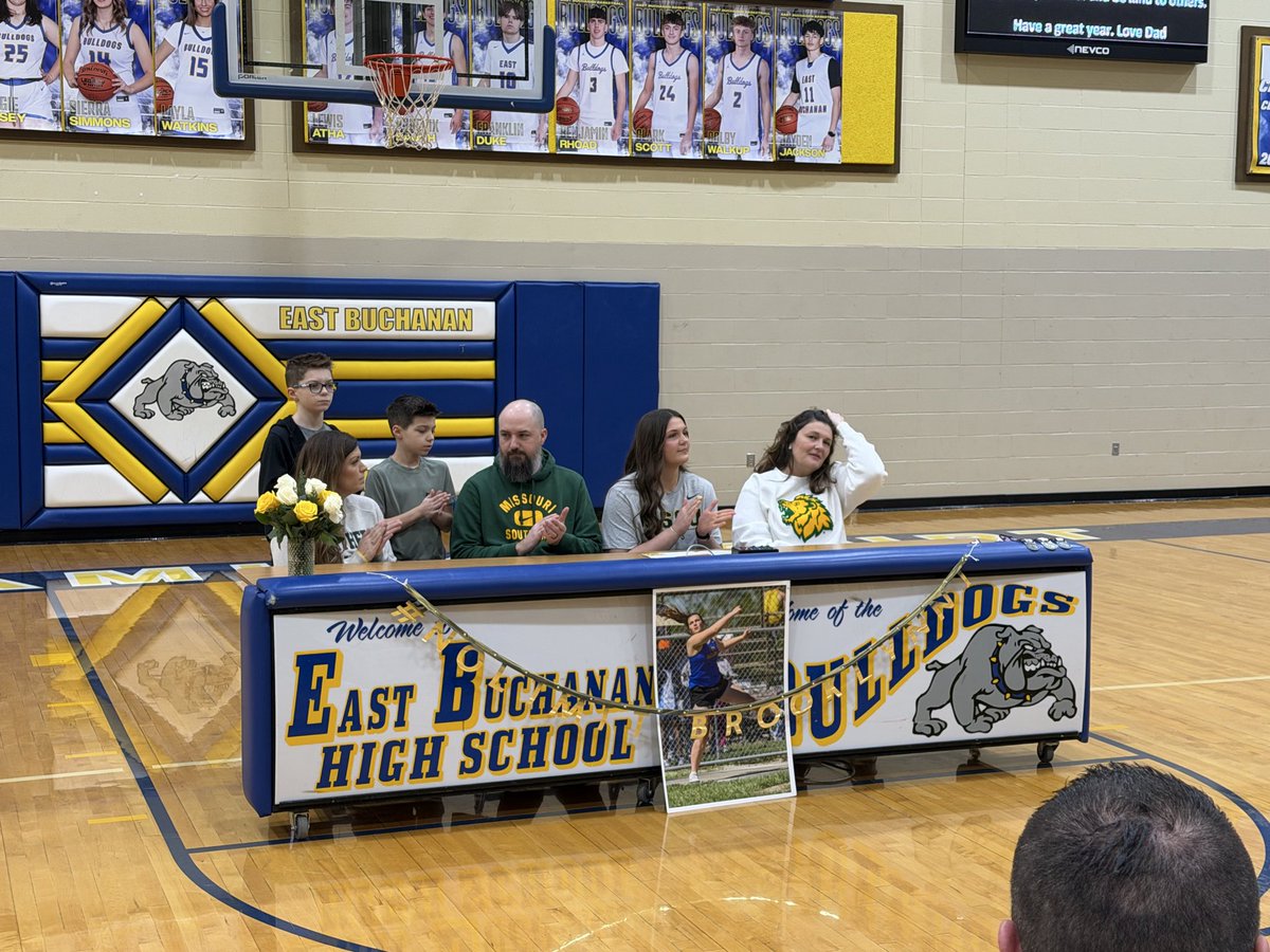 East Buchanan Volleyball tweet media