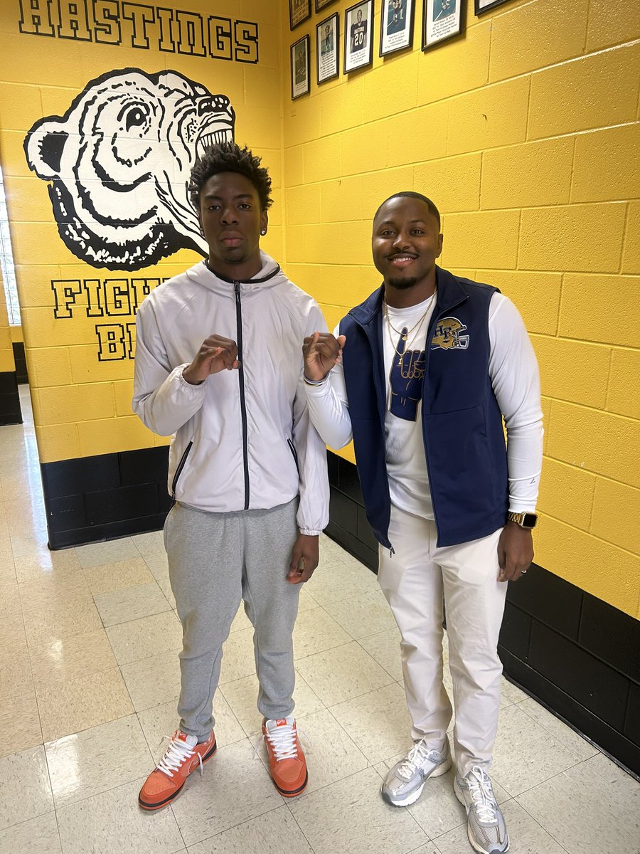 Job “jojo” Kumakeh tweet media