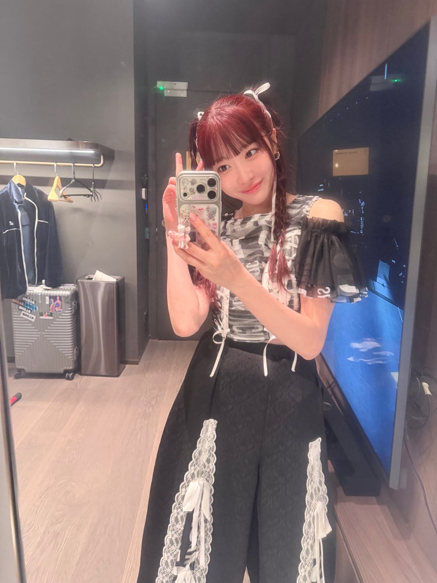 sumiredooon's tweet photo. 多謝香港🇭🇰♥️♥️♥️♥️♥️♥️ https://t.co/wE5komWdyR