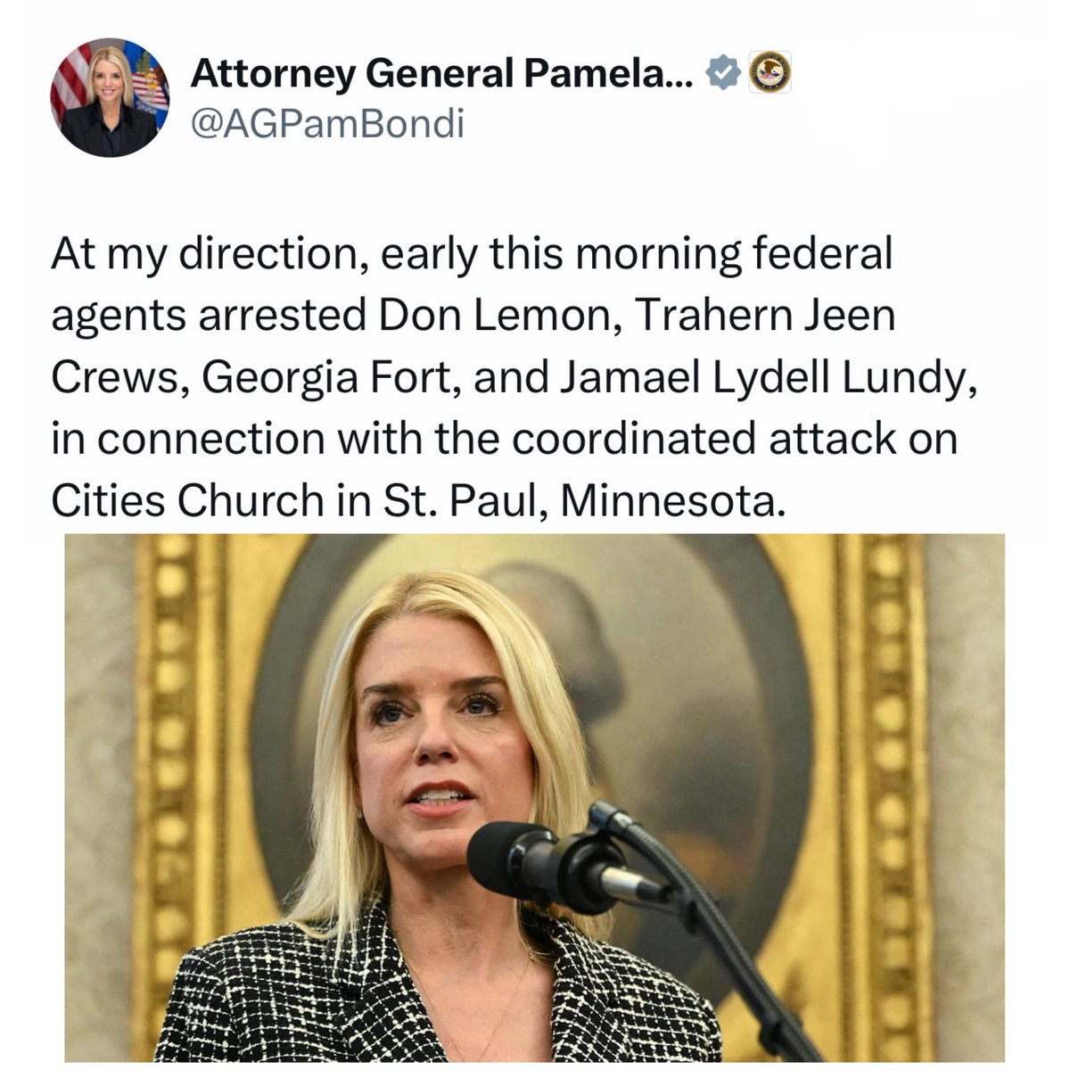 MrJeromeTrammel's tweet image. Attorney General Pam “Giving Racist” Bondi ordered the arrest of FOUR Black journalists &amp;amp; activists (Don Lemon, Trahern Jeen Crews, Jamael Lydell Lundy, &amp;amp; Georgia Fort) for reporting on the anti-ICE protest. This is a blatant attack on Black voices! Drop these bogus charges NOW!