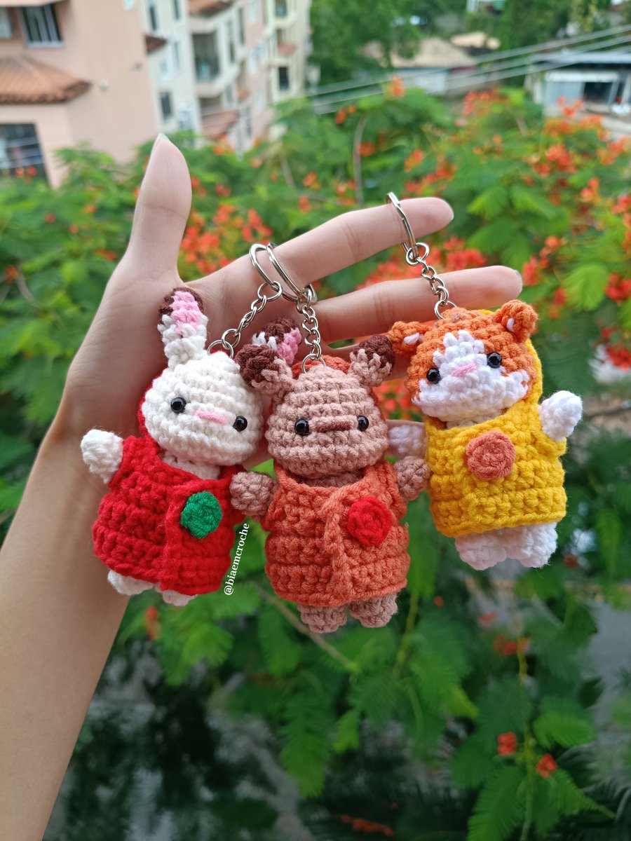 piahzinha's tweet photo. nenhum deles foi adotado ainda 😭😭 alguem faz alguma coisa https://t.co/8VyOd6A9LH