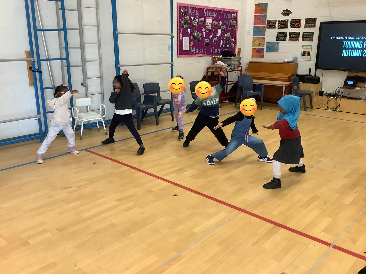 Rolls Crescent tweet media