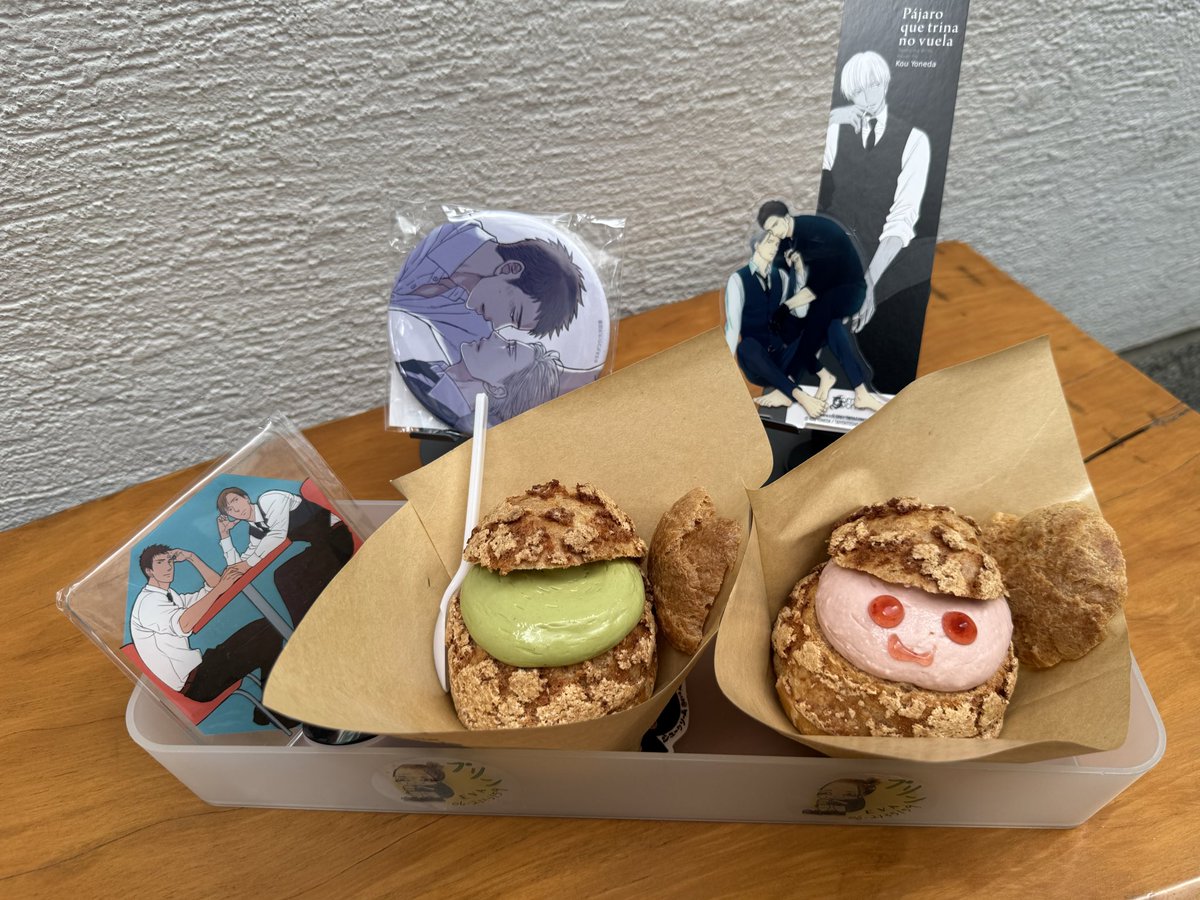 #矢代さん誕生祭2026 

甘いイチゴシュークリームは、まるであなたに恋をするような味です。
抹茶シュークリームのほろ苦い味は、あなたへの恋しさの味です。
大好きな矢代さんの誕生日おめでとうございます