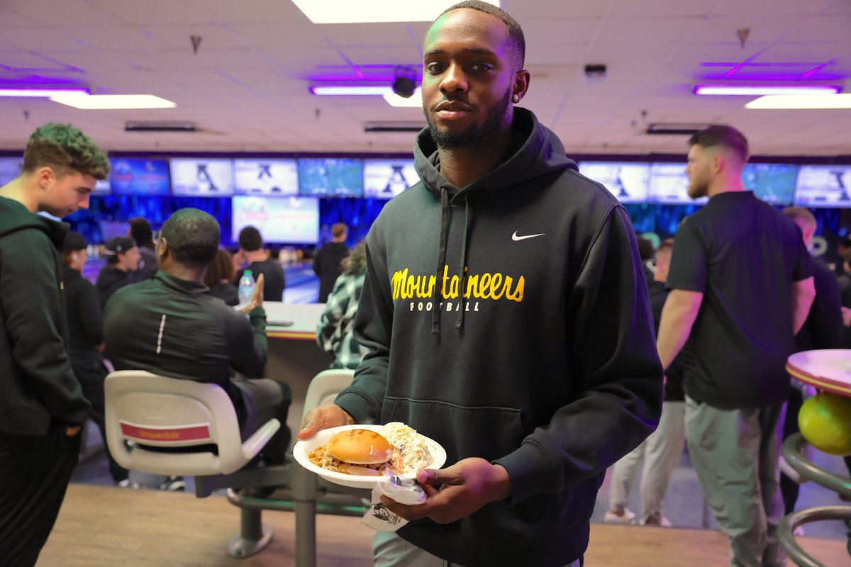 JLab Birmingham Bowl tweet media