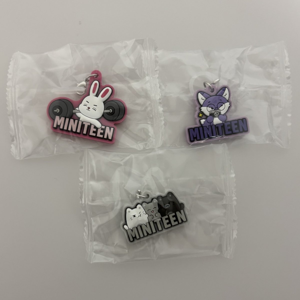 juktyy's tweet photo. SEVENTEEN セブチ MINITEEN めじるしアクセサリー ガチャ 交換

譲：エスクプス  ジュン  ウォヌ

求：ウジ  ホシ ≫ スングァン

郵送交換
纏めて（2個以上）交換の方優先

お気軽にお声掛けください( * . .)" https://t.co/KFpDfKCzMH