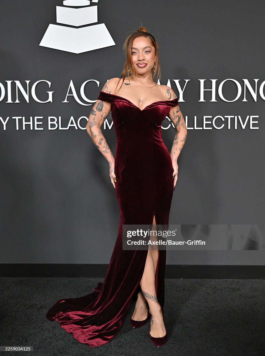 kianasource's tweet photo. Kiana Ledé for The Recording Academy Honors: Black Music Collective https://t.co/ehTR6Xaxwz