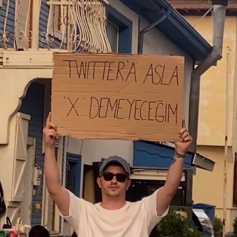 Uygar (@sinirliyizabi) on Twitter photo 