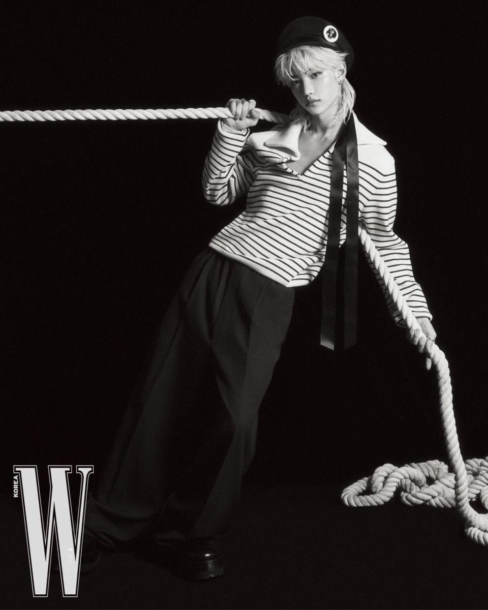 tinyfefie's tweet image. Omg look at her go