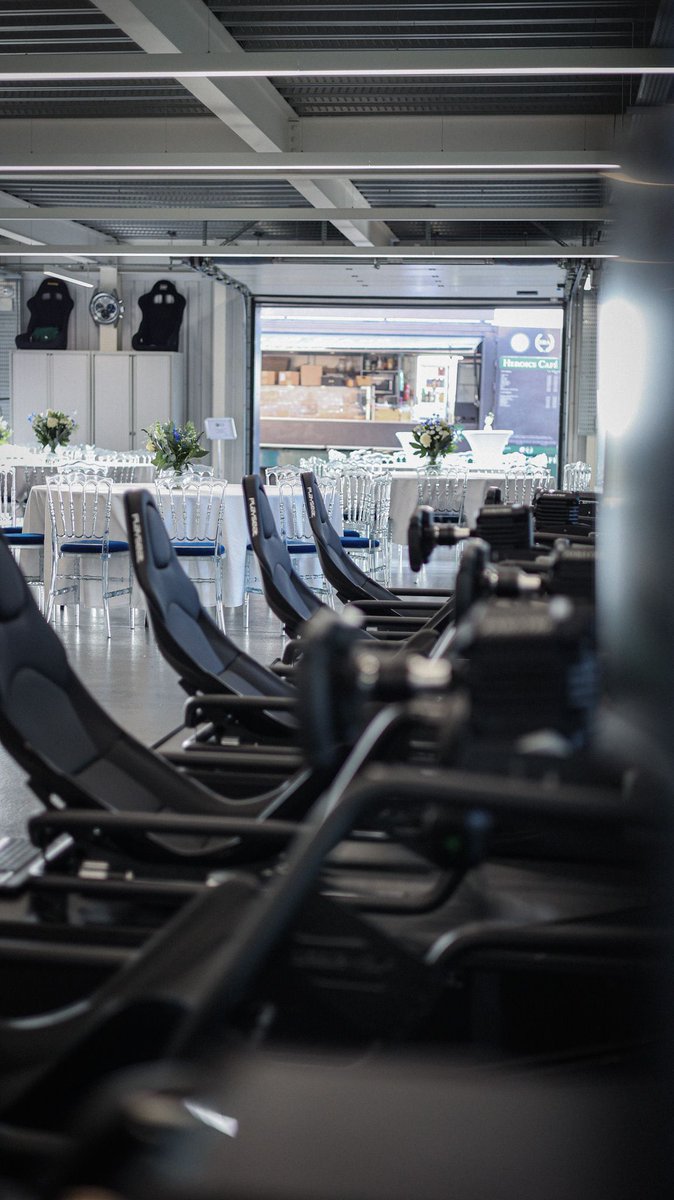 SimStaff tweet media