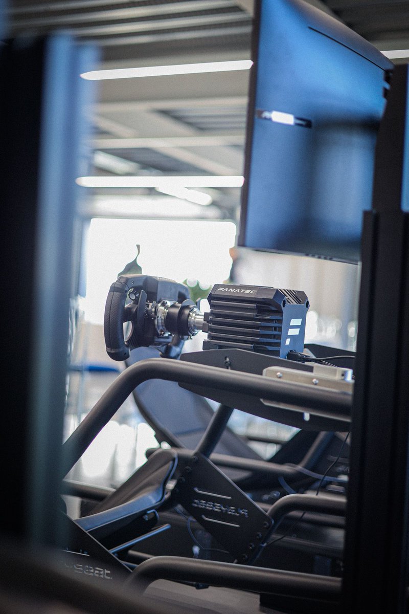 SimStaff tweet media