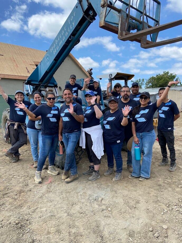 habitatoc's tweet photo. We might be biased, but it’s hard to imagine a better way to have fun at work than volunteering on a Team Build. 🛠️😊

Psst… 👀👀👀 If this sounds like your kind of fun, #LeadersBuild2026 is coming soon on March 5! Learn more at https://t.co/0jhThbhj78.

#NationalFunAtWorkDay https://t.co/rIGVb75NZg