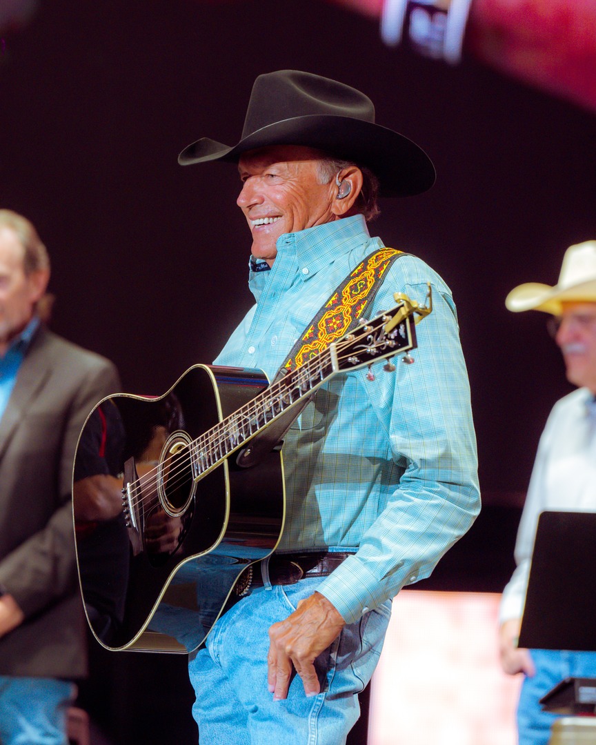 George Strait tweet media