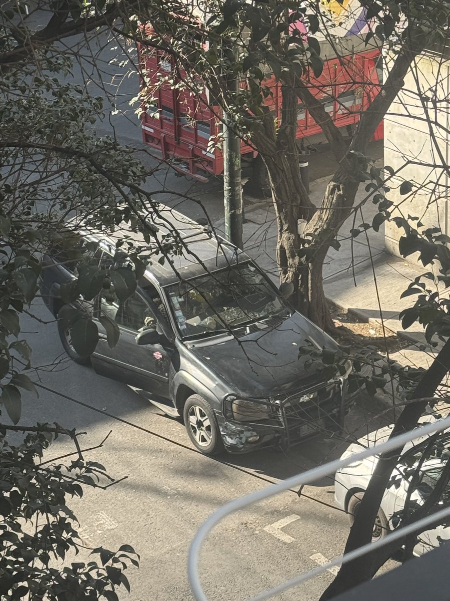 juansini10's tweet photo. Qué casualidad que hoy no pasan en la colonia ciudad de los deportes, @ecoParq. https://t.co/OyCk0H6xje