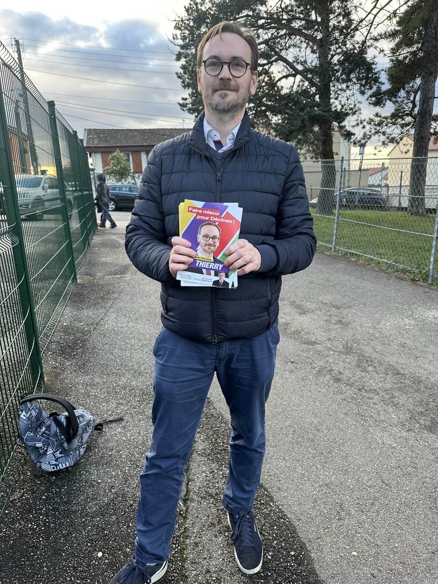 Votez <a href="/DeciNInsoumise/">Décines Insoumise</a> !
Avec Nicolas Thierry, la volonté populaire reprend le dessus.
Le courage contre la résignation, l’écologie populaire contre les profits,
le peuple debout contre l’ordre injuste.
La force de tout changer, c’est maintenant. ✊🔥