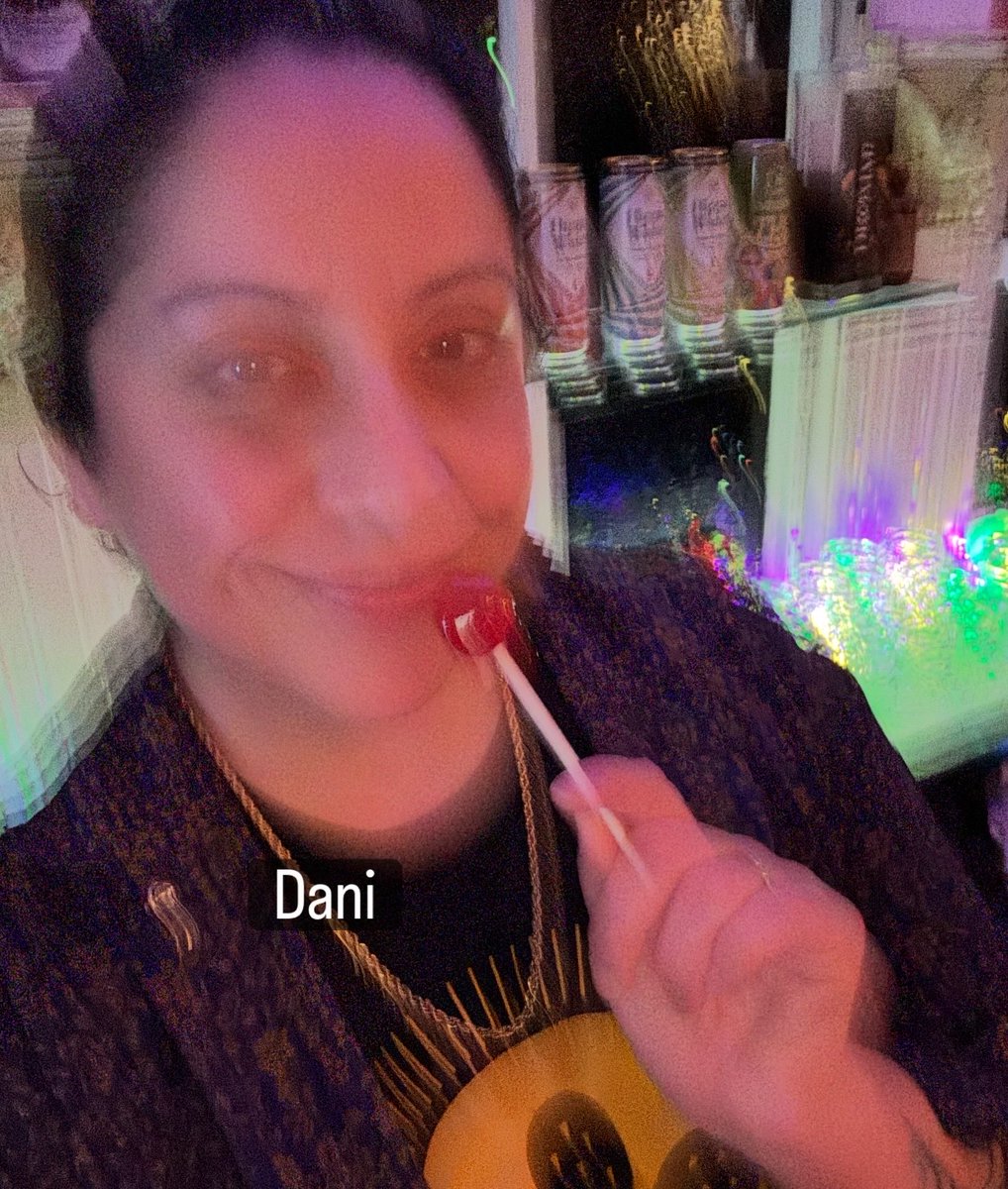 ⏪Dani’s Lair⏩ They/Them tweet media