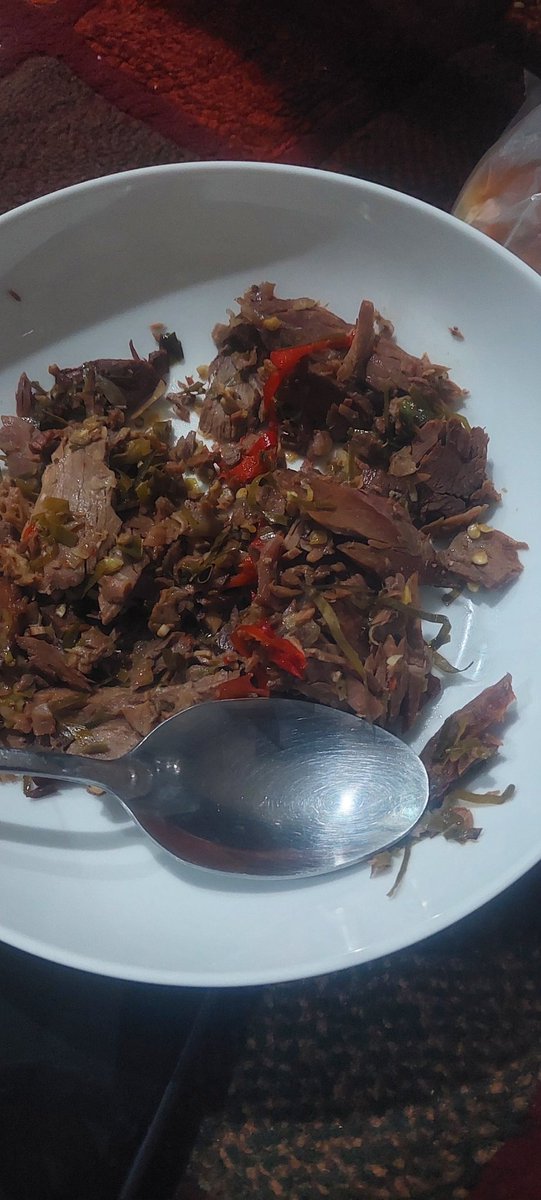 yodee van der woodsen tweet media