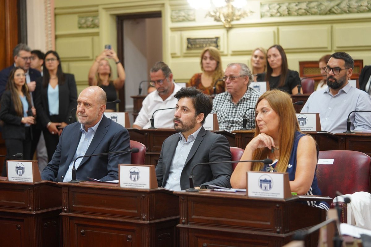 🔴 ¿Corre riesgo el Fondo de Asistencia Educativa? Corre riesgo el Fondo de Asistencia Educativa.

El proyecto de Ley Orgánica de Municipios enviado a sesiones extraordinarias elimina el Fondo de Asistencia Educativa (FAE), una herramienta clave para sostener la infraestructura