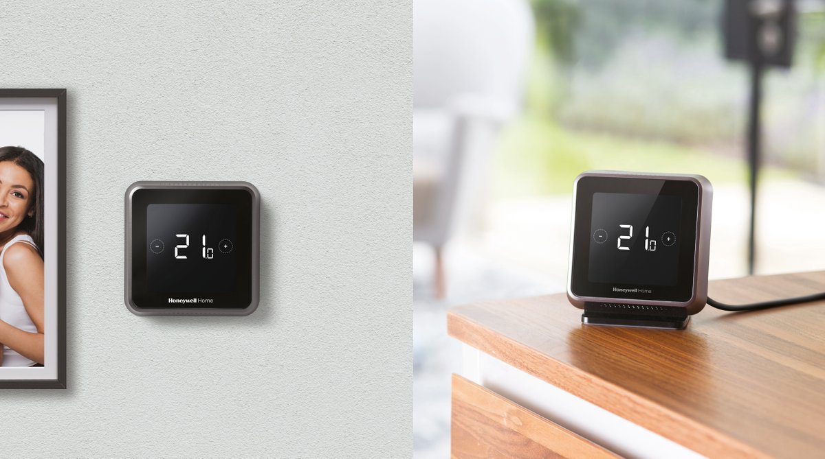 REI magazine tweet media