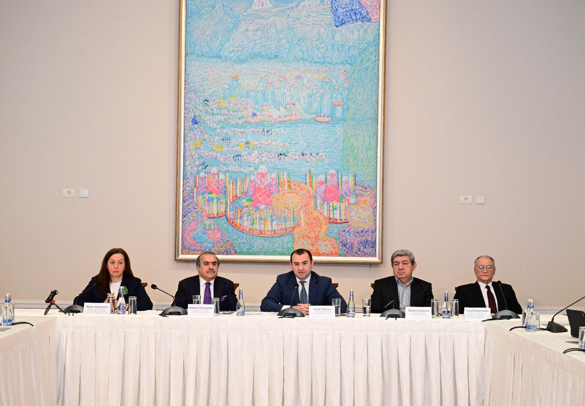 culture_gov_az's tweet photo. Milli kimlik və qlobal çağırışlar kontekstində yeni mədəniyyət modeli

#Azərbaycan #MədəniyyətNazirliyi #mədəniyyət https://t.co/SQ8VV3rp20