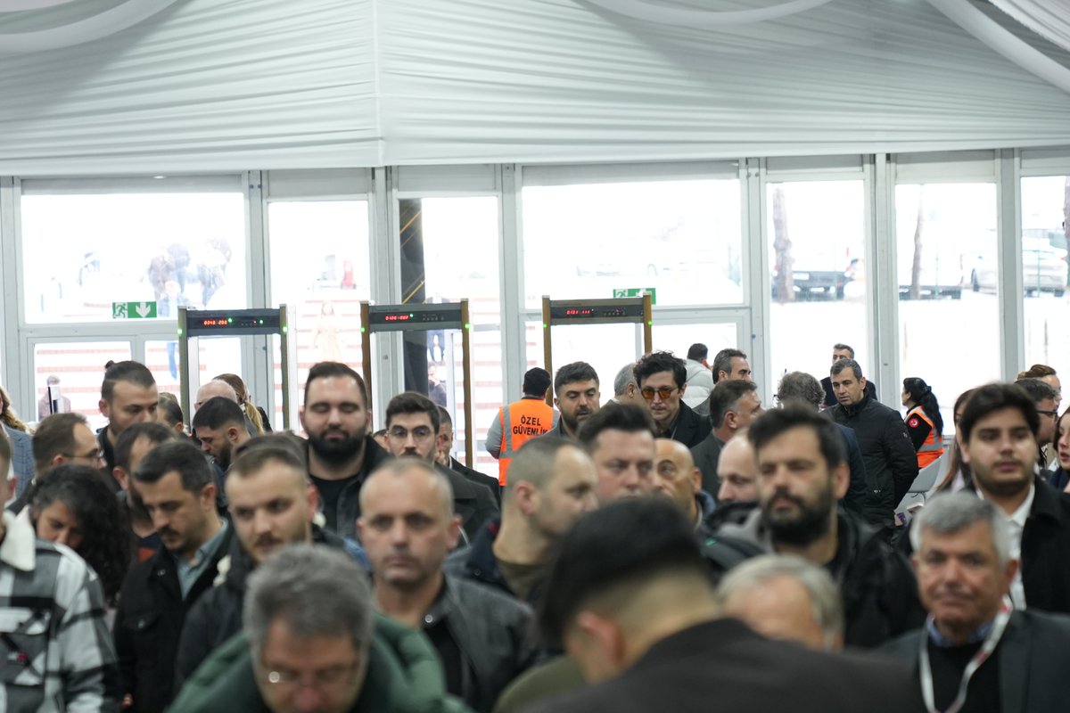 INTERNATIONAL ISTANBUL FURNITURE FAIR tweet media