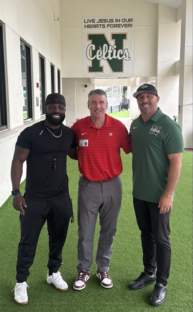 Chris Maragos tweet media