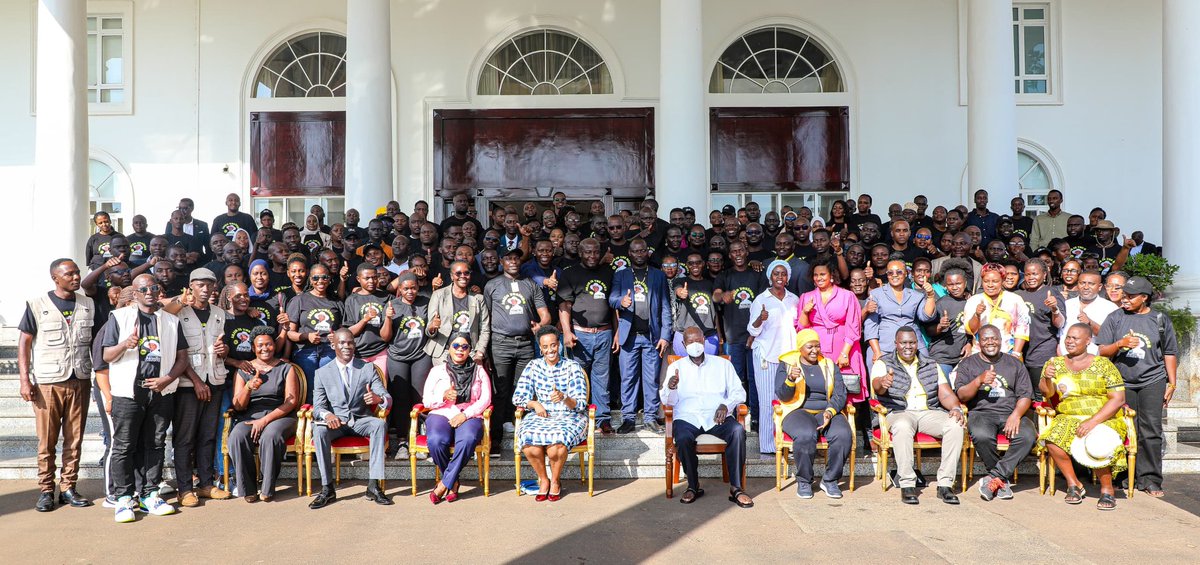 Onc_nrm1's tweet photo. Yesterday, President Yoweri Kaguta Museveni met with the team from the Office of the National Chairman (ONC) that spearheaded the recent vote protection exercise.

The team presented declaration forms from across the nation's polling stations to the President, following his decisive victory in the concluded elections.

HE @KagutaMuseveni commended the team leader, Hajat @ChiefMuzzukulu, for her exemplary leadership in successfully coordinating this critical national exercise.