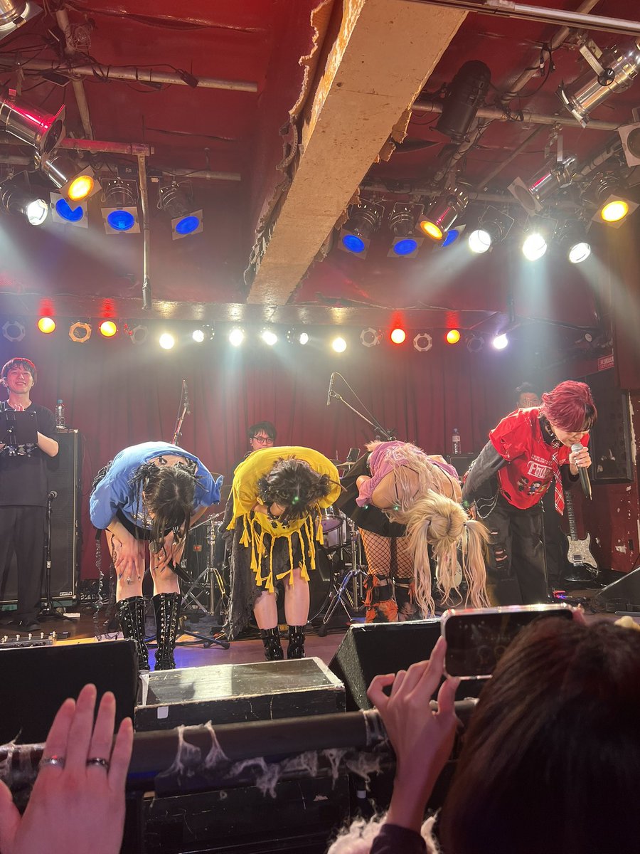88139wta's tweet image. FiDZ 4th ANNiVERSARY BANDSET ONEMAN LiVE
『FOUR YOU』
楽しい！楽しすぎた！！
現体制ラストワンマン、歌詞がしみてうるっときたりもしたけど、皆の笑顔につられてずっとニコニコで過ごせたー！！
これからもFiDZと共に🤟

#FiDZ