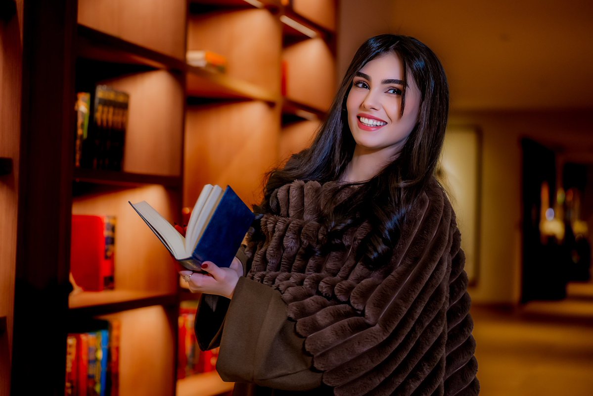 بين فخامة المكان وجمال العدسة.. شكراً لديوانية القلم الذهبي على اللقطة المميزة.

<a href="/goldenpenaward/">جائزة القلم الذهبي</a> 
<a href="/yassermadkhli/">ياسر مدخلي</a> 
<a href="/RiyadhSeason/">موسم الرياض | Riyadh Season</a>
 <a href="/Turki_alalshikh/">TURKI ALALSHIKH</a> 
#ديوانية_القلم_الذهبي 
#إلهام_الشمراني