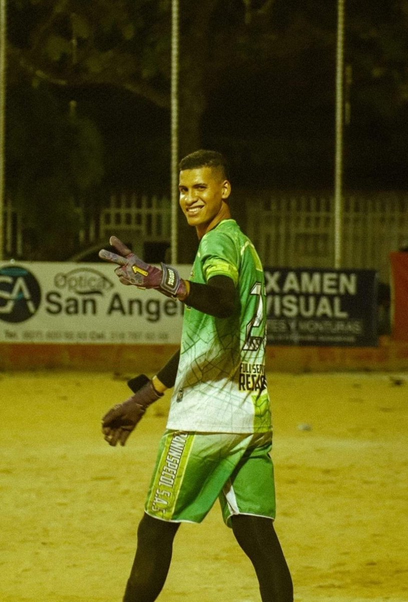 🖤𝓡𝓮𝓿𝓮𝓵𝓪𝓽𝓲𝓸𝓷𝓼 🖤 tweet media