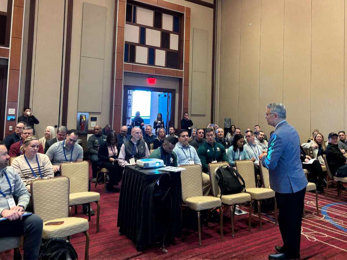 Eduscape tweet media