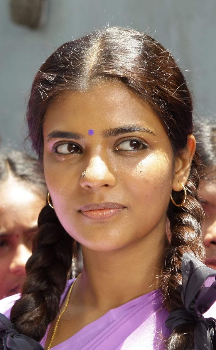 Troll_Cinema's tweet image. #AishwaryaRajesh Expressed Heartfelt Gratitude On Winning The Tamil Nadu State Film Award For Best Actress (Special Mention) 🤝
Thanked #VadaChennai And #Kanaa Teams Along With #Vetrimaaran And #Sivakarthikeyan For Believing In Her Journey ❤️ @aishu_dil