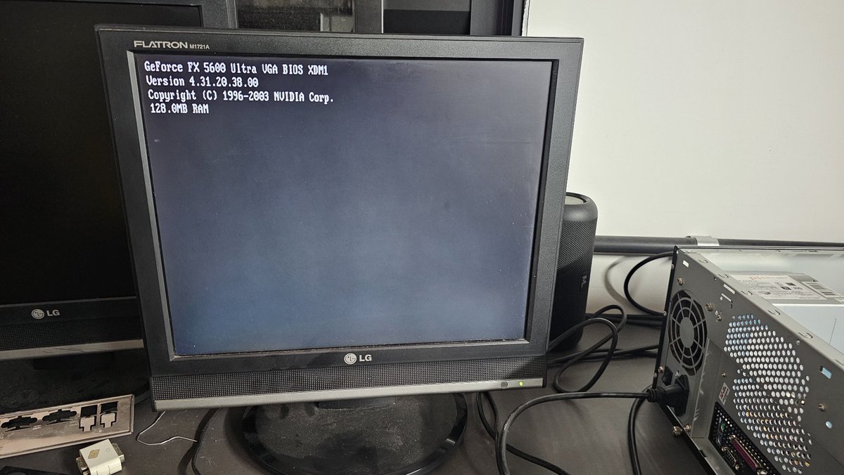 RetroHoarder tweet media