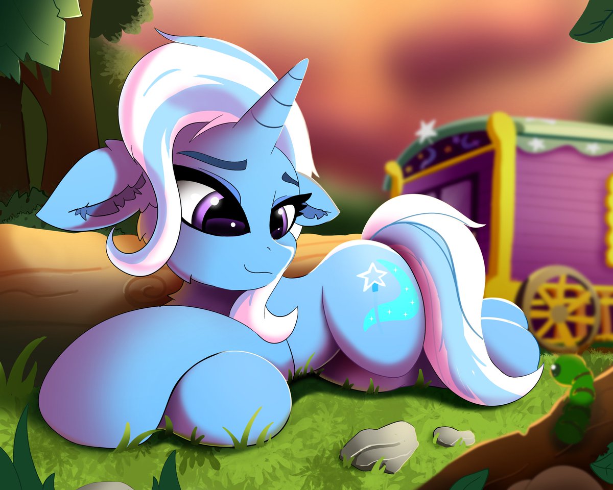 Trixie taking a relaxing break

#mlpfim #fanart