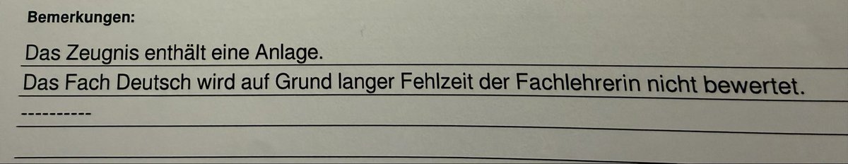 PitiMichael's tweet photo. Unsere Tochter 7. Klasse hat heute ihr Halbjahreszeugnis bekommen und dann steht das im Zeugnis. Da kann sich mal jeder fragen wie es um unsere #bildungspolitik bestellt ist. Ich sage hier klar das Bildungssystem ist gescheitert. @MBSachsenAnhalt https://t.co/JhRtftozFT
