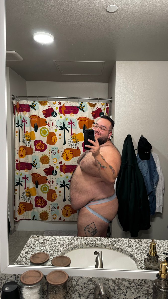 chub4chasers97's tweet photo. happy friday🔥 #gaychub #chub4chub #chub4chaser #chaser4chub #gaybear https://t.co/0uAIjAsWOB