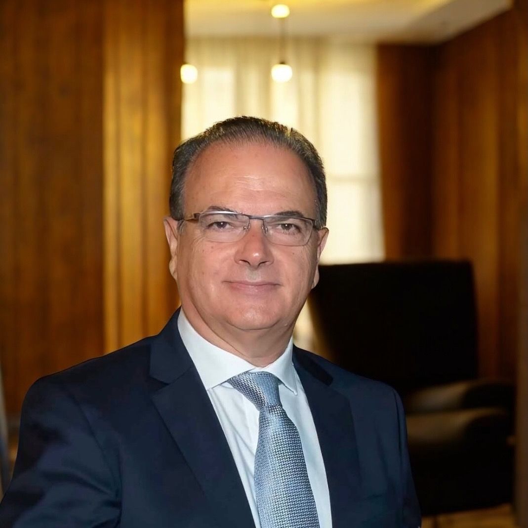 Την τρίμηνη παράταση της θητείας των Αντιδημάρχων ανακοίνωσε σήμερα ο Δήμαρχος Γιώργης Χ. Μαρινάκης 

rethemnos.gr/tin-trimini-pa…